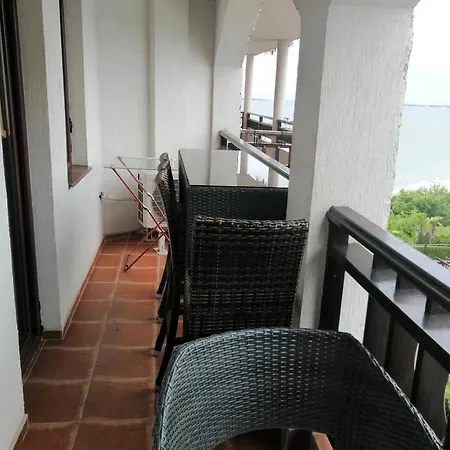 דירה Monastery Seafront סבטי ולאס
