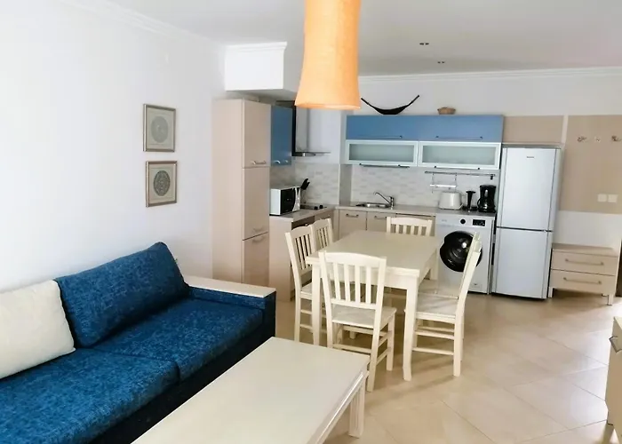 Апартаменты Monastery Seafront