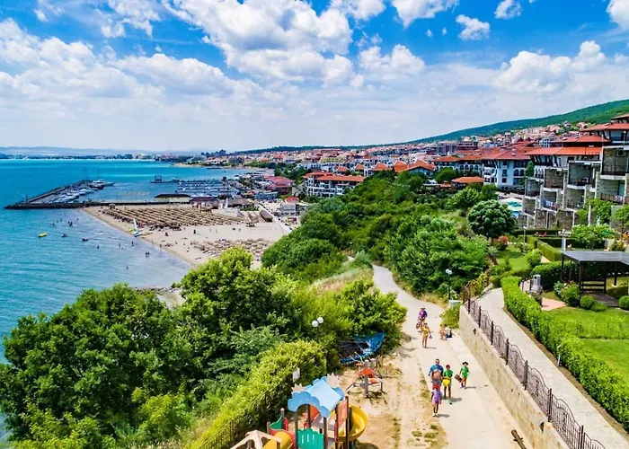 Апартаменты Monastery Seafront *