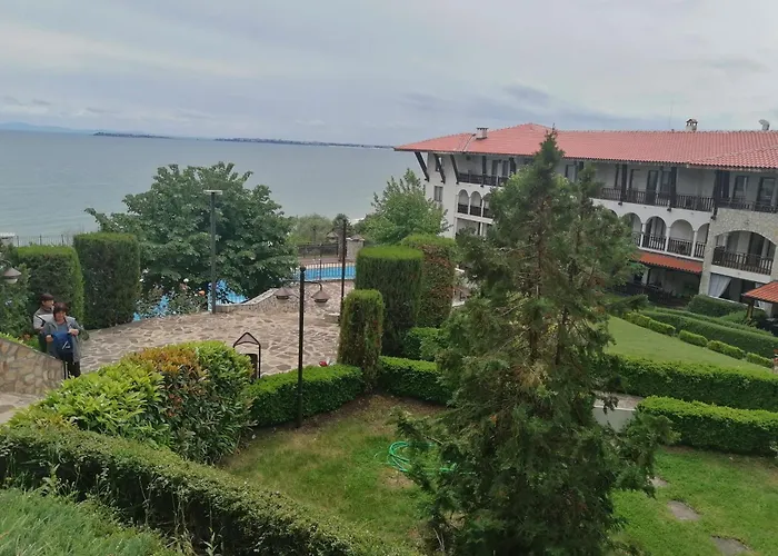 Monastery Seafront * Свети-Влас