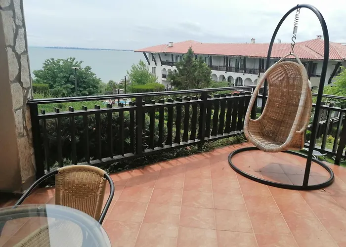 Monastery Seafront Свети-Влас