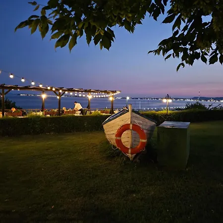 Apartament Monastery Seafront *