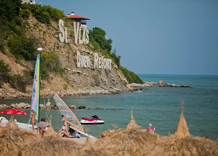 Monastery Seafront Apartment Sveti Vlas